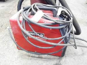 lot 123 image: Lincoln Welder