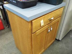 lot 206 image: Cabinet