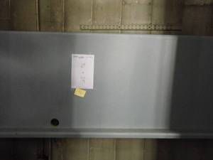 lot 228 image: Countertop