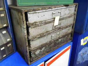 lot 252 image: Drawers