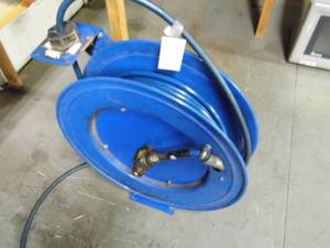 lot 273 image: Blue Air Hose Reel