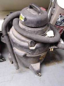 lot 291 image: Shop Vac