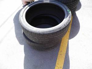 lot 299 image: Lot of 4 Tires