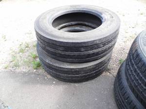 lot 355 image: 2 Toyo Tires