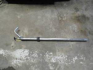 lot 18 image: Barrel Pump