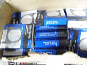 lot 48 image: Exhaust Clamps