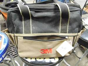 lot 49 image: 3M Bag - Air Buffing Tool