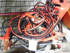lot 51 image: Lot of 2 Jumper Cables