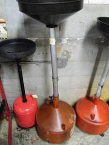 lot 53 image: Oil Receptacle