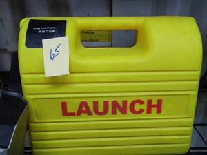 lot 65 image: Launch Scan Tool Adapters