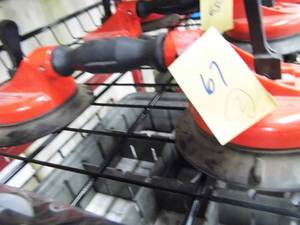 lot 67 image: Windshield RemovalInstallation Suction Cups