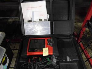 lot 72 image: Snap On Vantage Pro w Adapters