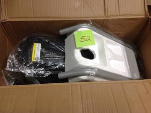 lot 52 image: Husky 8G 150 PSI Hotdog Air Compressor &nbspin good condition