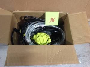 lot 76 image: RYOBI 4 in. Tile Saw &nbspin good condition