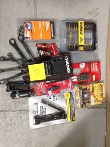 Assorted lot of tools&nbsp