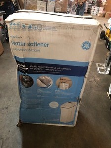 GE 30,000 Grain Water Softener In working condition see pics