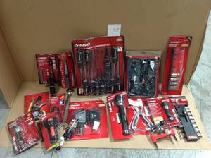 lot 98 image: Assorted lot of Milwaukee tools open pkg various conditions