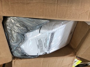lot 120 image: GE 30,000 Grain Water Softener In good condition see pics 