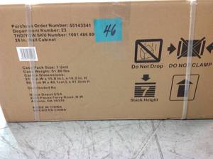 lot 46 image: Husky 29 in. H x 28 in. W x 12 in. D Steel Garage Wall Cabinet not used