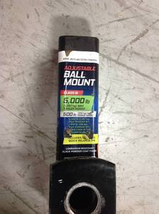 lot 72 image: TowSmart Adjustable Class III Ball Mount&nbspin good condition