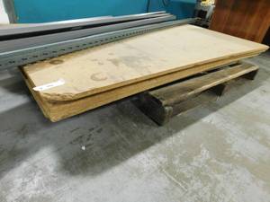 lot 396 image: Metal Storage Unit