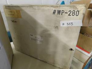 lot 353 image: NEW Outdoor Security Light