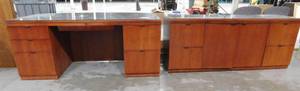 lot 426 image: Executive Desk & Cadenza