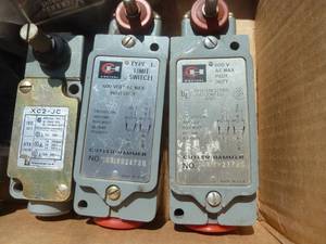 lot 456 image: Lot of Limit Switches and Relief Valves
