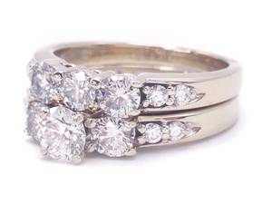 lot 3 image: Spectacular 2 Carat Diamond Estate Ring in 18k White Gold $12,500