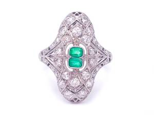 lot 4 image: Antique Natural Colombian Emerald and Diamond Estate Ring in Platinum Filigree $9000