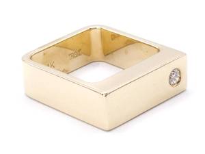lot 7 image: Robert Trisko Designer Diamond Estate Ring in 14k Yellow Gold $3500