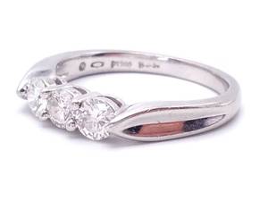 lot 22 image: .54 Carat Diamond Estate Ring in Platinum $3150