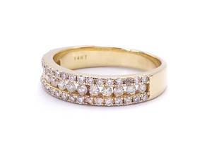 lot 25 image: Gorgeous 1 Carat Diamond Estate Ring  Band in 14k Yellow Gold $3500