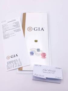 lot 15A image: Rare GIA Certified 2.16 Carat Natural Alexandrite Color Changing