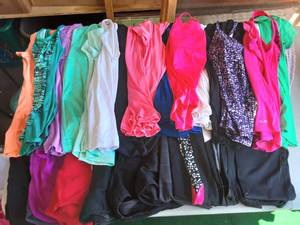 Work Out Tops & Bottoms Size SM