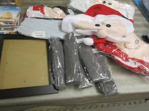 2 Picture Frames, 4 Holiday Chair S...