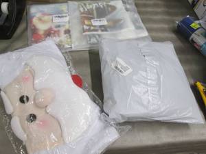 3 Holiday Chair Slipcovers, 2 Pillo...