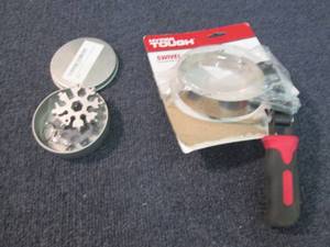 Filter Wrench, 2 Multitools...