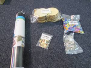Cricut Vinyl, Charms, Pendants, Pai...