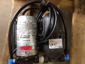 MSRP $10,000 RECENTLY REMOVED FROM WORKING ENVIRONMENT MILLEPORE ELIX 15 INTRAGAL WATER TREATMENT SYSTEM WITH EXTRA NEW IN BOX FILTERS
