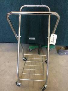 HAMPER STAND