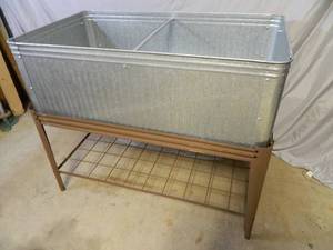 New Galvanized Tub Raised Garden Bed with Stand