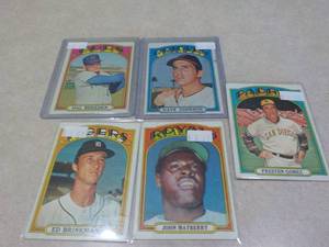 1972 Topps Baseball Cards...