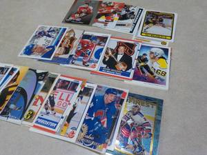Lot of Hockey Star Cards...