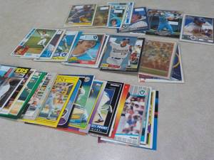 50 Robin Yount Cards...