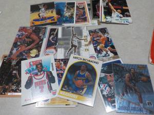 30 Basketball Rookie Cards...