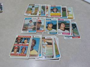 50 1974 Topps Baseball Cards...