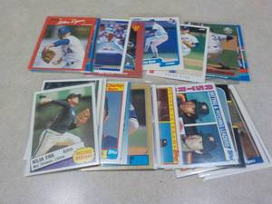 25 Nolan Ryan Cards...