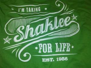 lot 29 image: T shirts New Womens XL Shaklee.