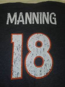 lot 30 image: NEW Denver Broncos NFL T shirt